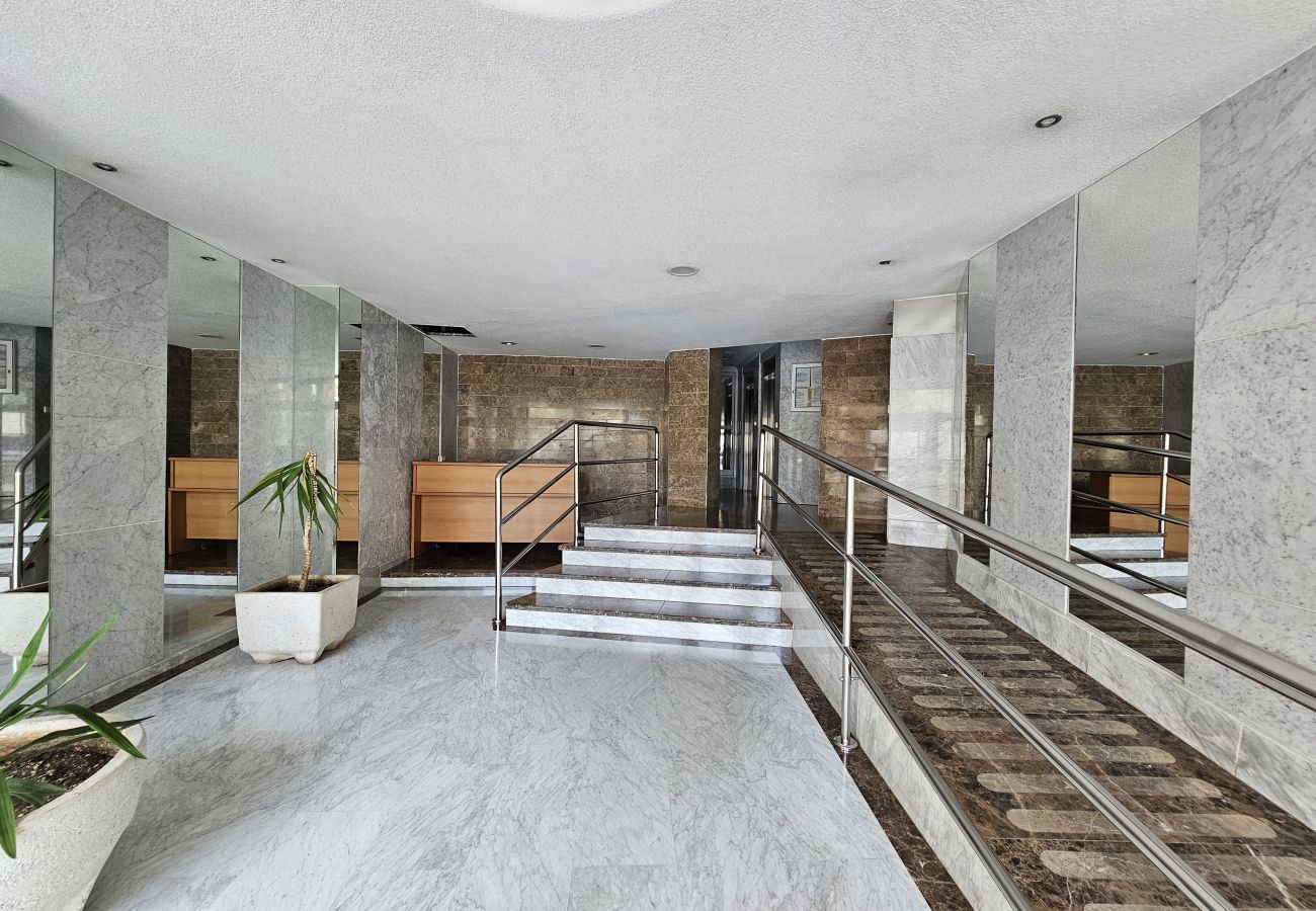 Apartamento en Benidorm - Apartamento  Zeus  IF Beach