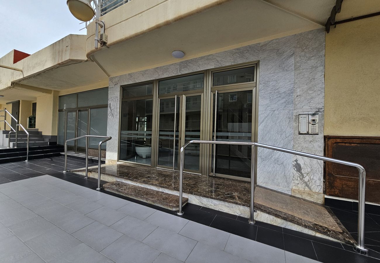 Apartamento en Benidorm - Apartamento  Zeus  IF Beach